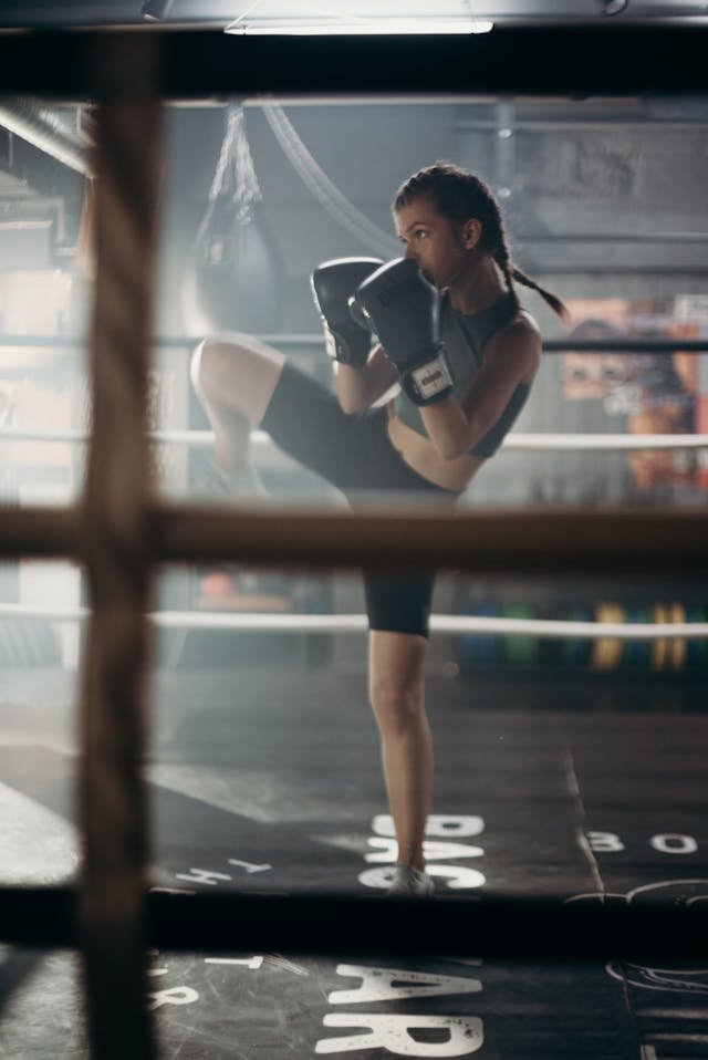 Kadınlara Özel Bakırköy Kick Boks Kursu